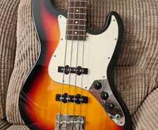 sx bass guitar