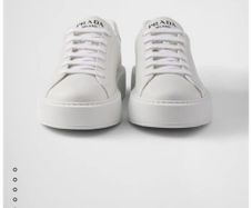Prada trainers - sz 39.5