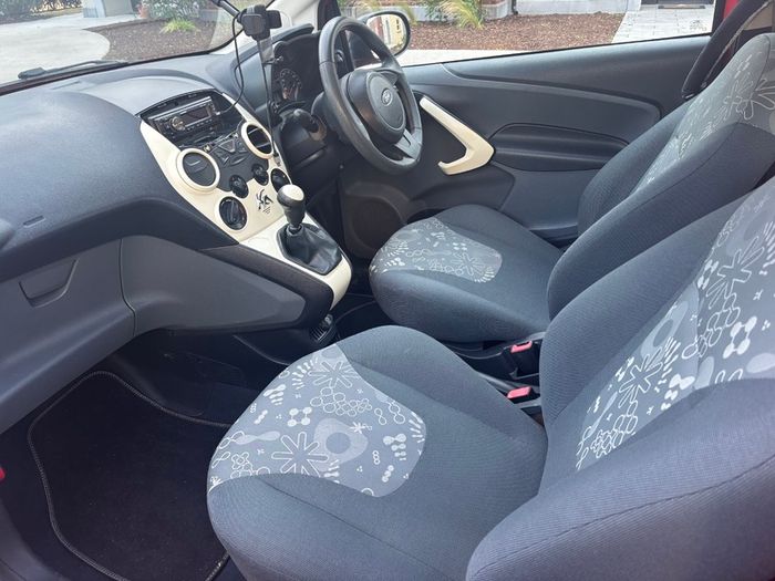 2012 Ford Ka