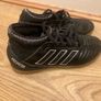 kids soccer boots Image 2