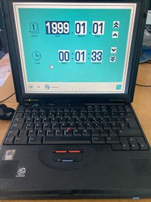 IBM ThinkPad 600e retro laptop