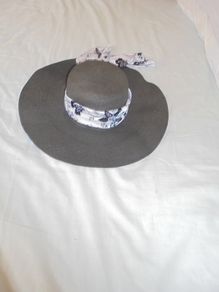 Ladies Hat for Sale