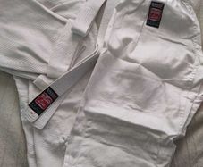 Aikido dan rho kimono martial art