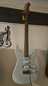Electric Guitar Harley Benton Pro Series HSS Wilkinson Tremolo Excellent Condition