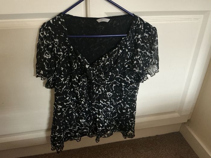 Mixed Tops size 18/20