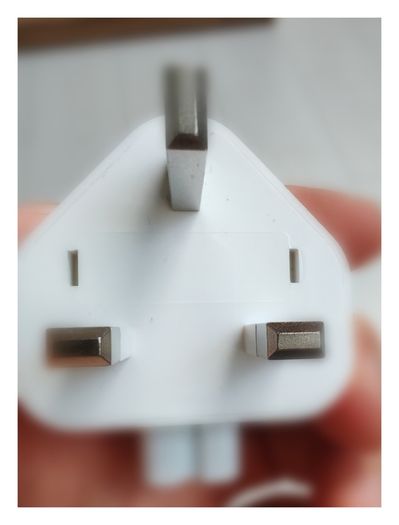 5 x Brand new Apple Wall AC UK Plug Charger Power Adapter Duck Head MacBook