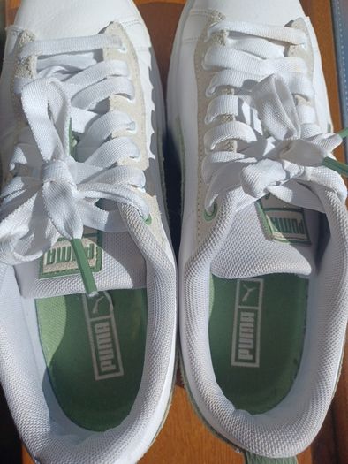 Ladies Puma Trainers