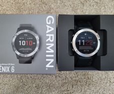 Garmin Fenix 6 (with two additional straps)