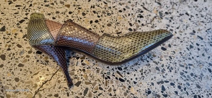 Yves Saint Laurent shoes