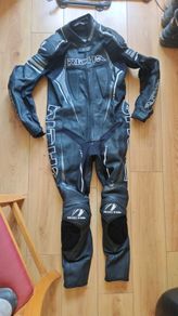 One piece motorbike suit Richa