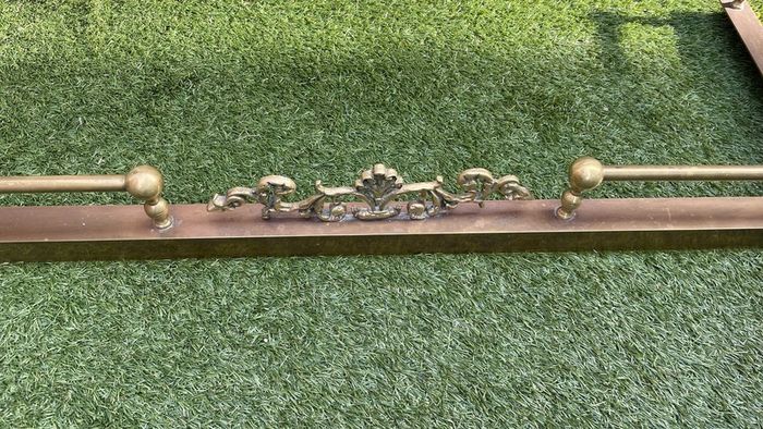 brass fender