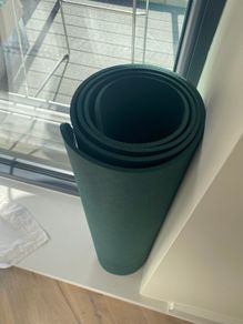 Yoga mat + 5KG Dumbbells