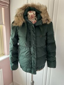 Juicy couture size medium hooded feather & down jacket detachable fur