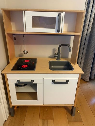 IKEA DUKTIG Childrens Play Kitchen with Extras