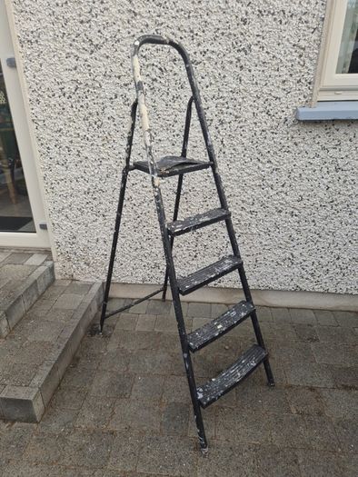 Step Ladder