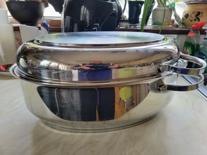 Meyer roasting dish