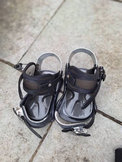 Snowboard Boots, Bindings & Accessories