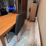 Extendable kitchen table and 6 chairs Image 4