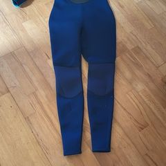 wetsuit