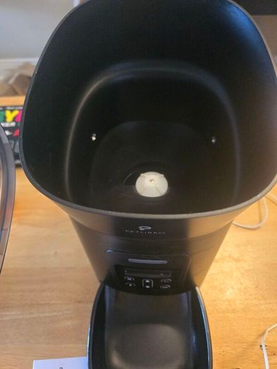 Cat Automatic Feeder