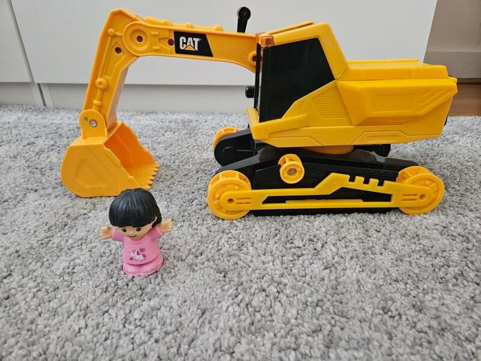 Cat Power Haulers Excavator toy