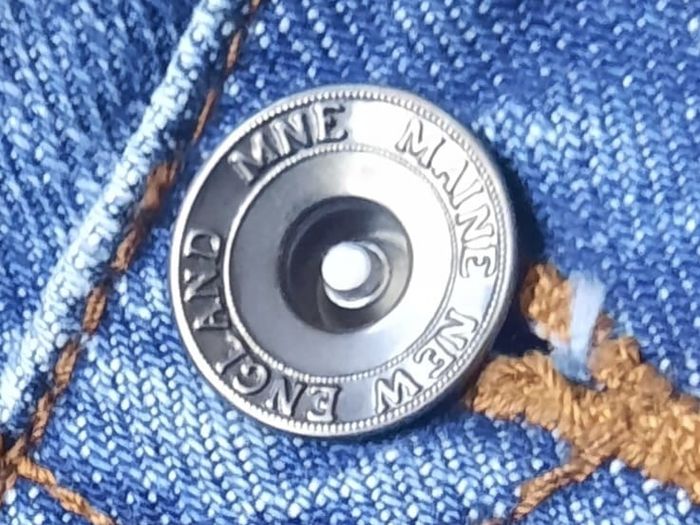 Maine Debenhams denim jeans 34 waist and 30 leg see last two photos for exact measurements FREE STANDARD POSTAGE INCLUDED