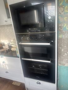 Belling Built in Microwave and Indesit Double Oven Fully Working
