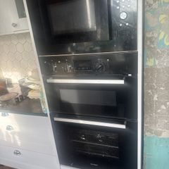 Belling Built in Microwave and Indesit Double Oven Fully Working