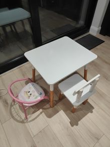 Free kids table and chairs