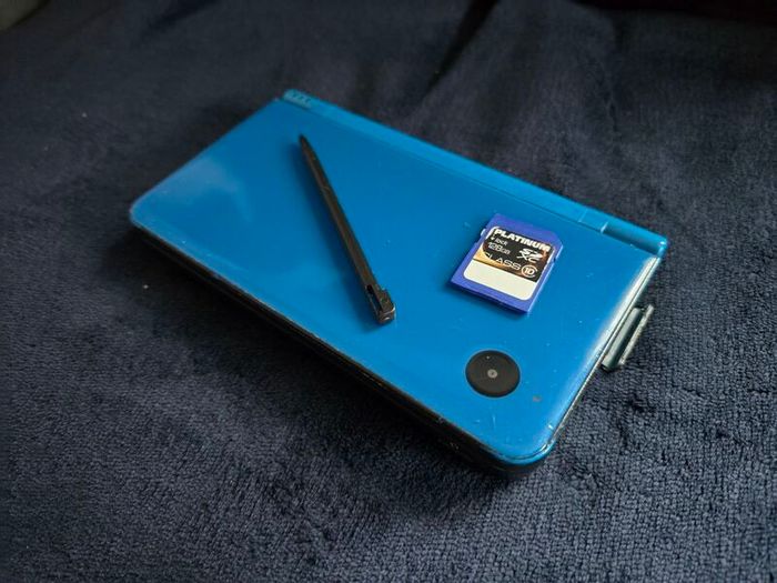 Nintendo DSi XL