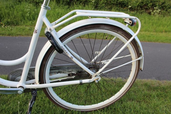 Dutch Style 3 Speed City Bike Hub Gears, Lights & Rear Pedal Brake
