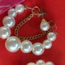 Jewellery pearl style earrings Image 3