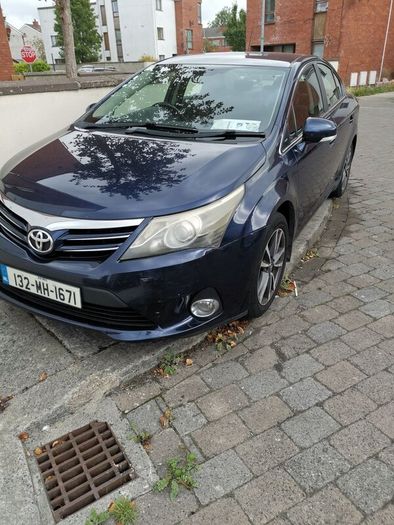 Toyota Avensis 2013