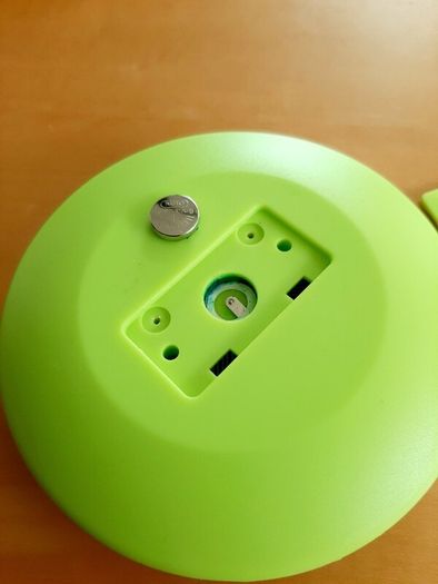 Retro Smarties calculator (lime)