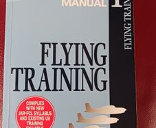 The Air Pilot's Manual,1/ Flying Training/ Trevor Thom/ 1999