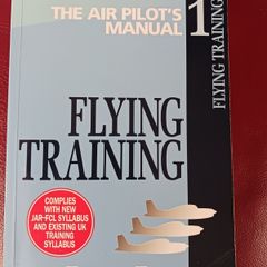 The Air Pilot's Manual,1/ Flying Training/ Trevor Thom/ 1999
