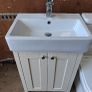 sink & toilet Image 2