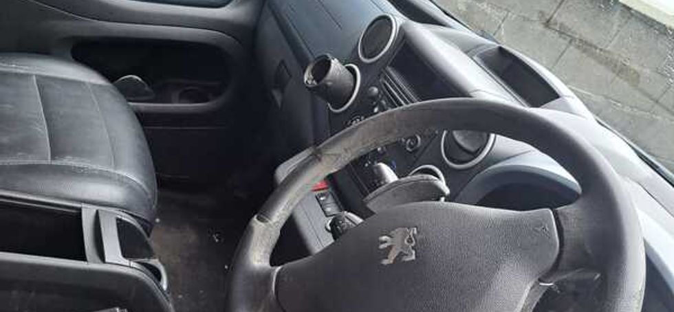 2012 Peugeot Partner