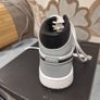 Air Jordan 1 Mid Image 5