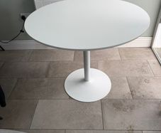 Bistro table