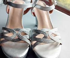 Ladies silver sandals heeled NEW