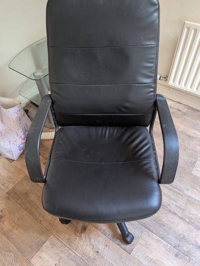 computer chair