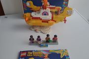 Lego  - The Beatles - Yellow Submarine set