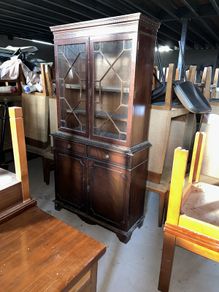Vintage display press