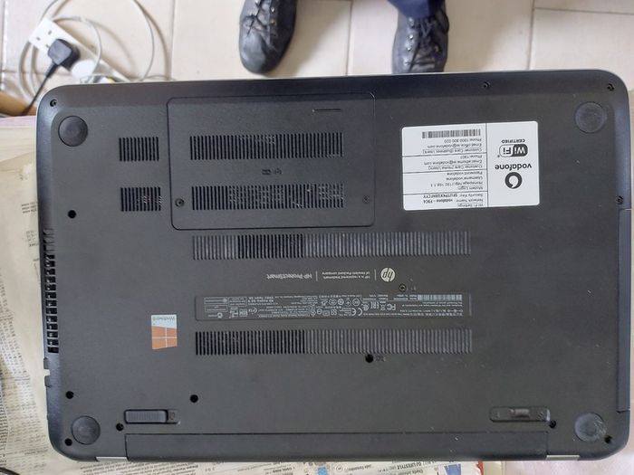 HP Pavilion 15.6 inch Laptop,Model 15-n098sa,  Intel Core i5-4200U CPU, 2.3GHz, 8GB Ram, 1 Terrabyte HDD, Windows 10, Microsoft Edge, Chrome and VLC
