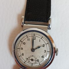 very old manual Foreign watch. Leather strap. Working. Beautiful 15 Jewels manual wind movement Swiss made .