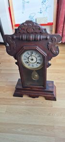 Pendulum clock,Waterbury Gingerbread House Mentel ,with key,working well 19th century