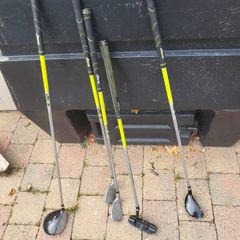 Starter junior golf clubs