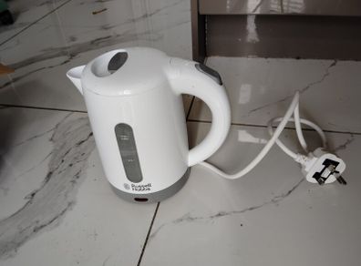 A russel hobb travel kettle