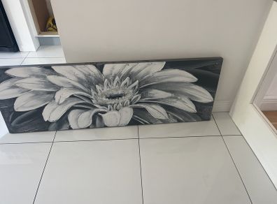 Grey/white Canvas